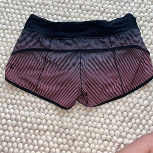 Lululemon • women's Black and Pink Ombre Shorts